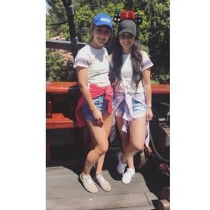 Meet your Posher, Taylor